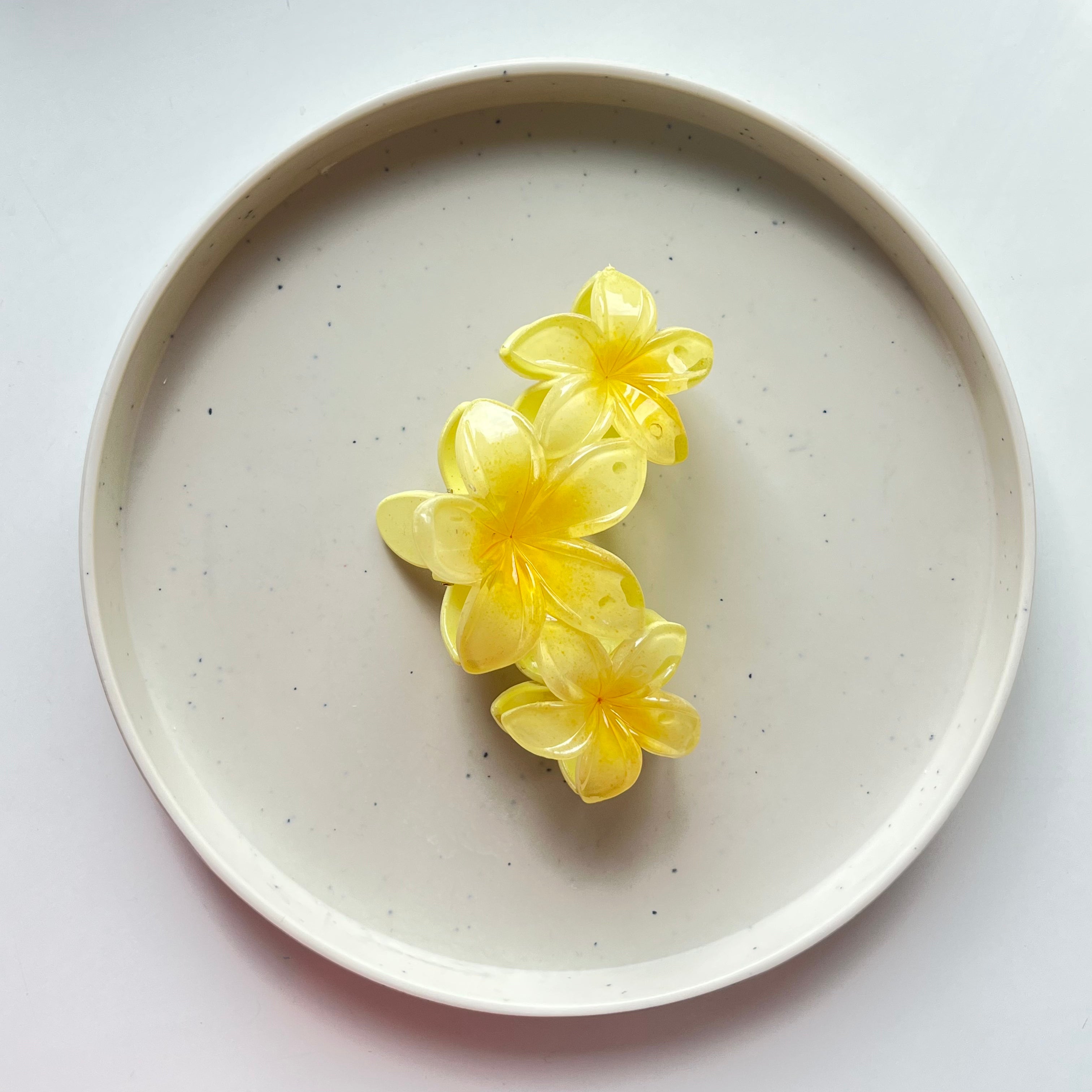 Aurora Bloom – Large Floral Claw